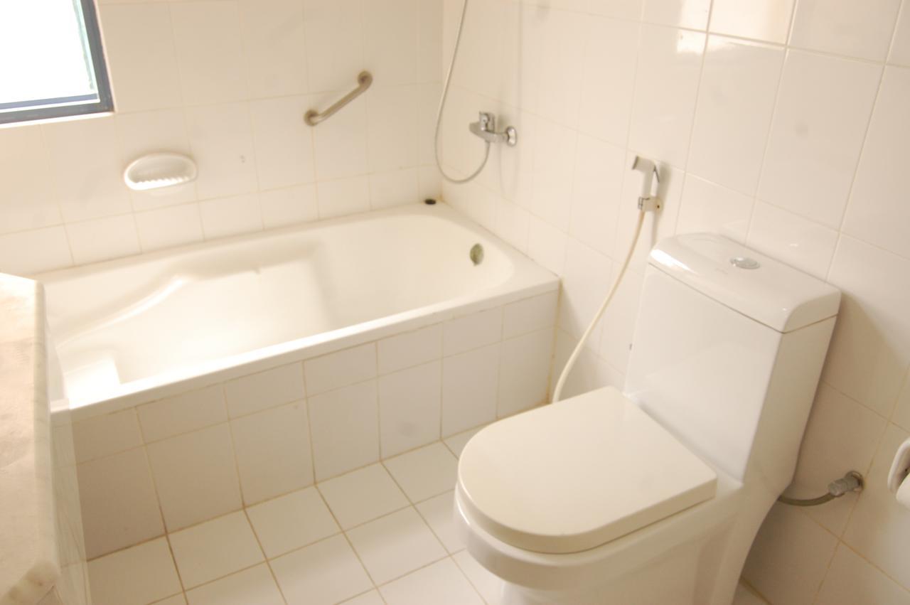 Al Amwaj Hotel Sharjah Ngoại thất bức ảnh