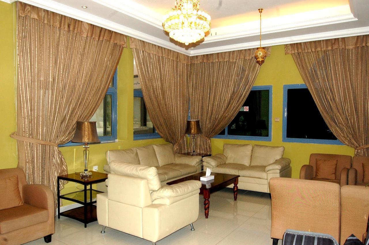 Al Amwaj Hotel Sharjah Ngoại thất bức ảnh