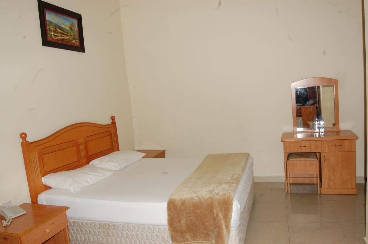 Al Amwaj Hotel Sharjah Ngoại thất bức ảnh