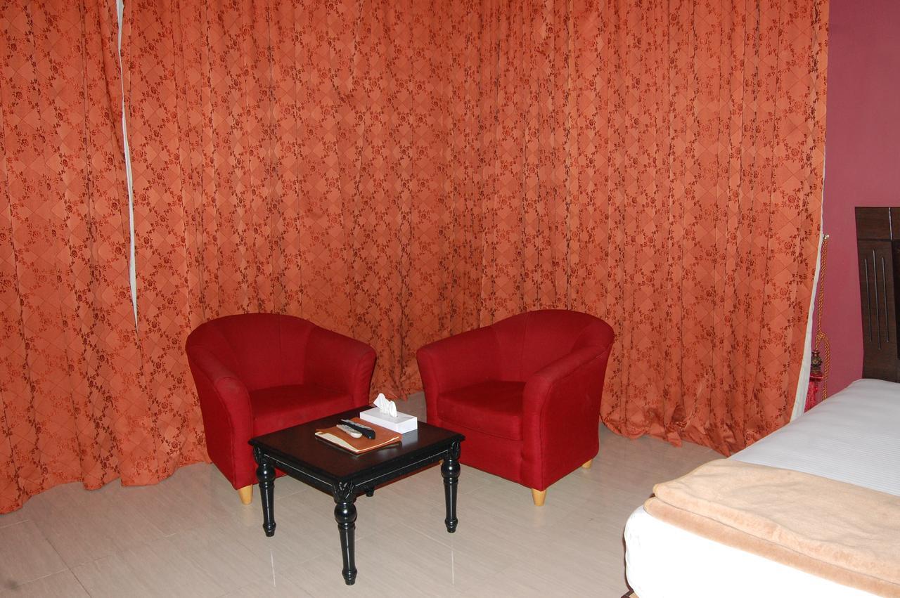 Al Amwaj Hotel Sharjah Ngoại thất bức ảnh